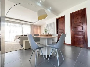 Apartment in East Airport