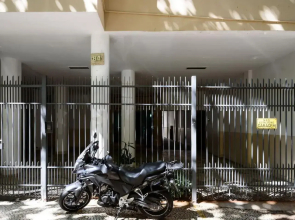 Apartamentos em Gomes Carneiro 84/Copanema