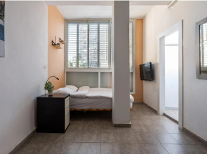 Lovely APT in Center of Ramat Gan! 10 min from TLV