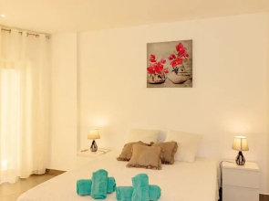 Inviting 2-bed Apartment in Armação de Pêra
