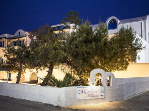 Maistros Village