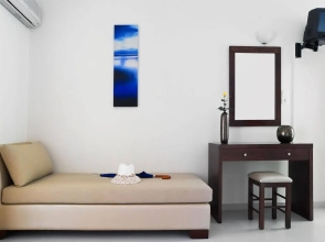 Troulis Aparthotel