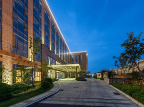 Novotel Qingdao New Hope Hotel