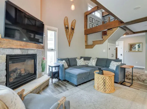 All-season Warren Condo Near Sugarbush Resort!
