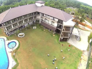 Vinrich Lake Resort