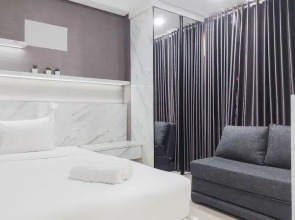 Comfy And Modern Studio Apartment At B Residence