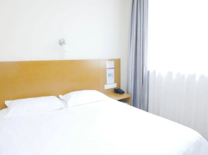 24K International Hotel - People Square Branch