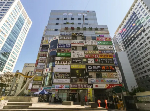 Changwon Jungang-dong Renaissance