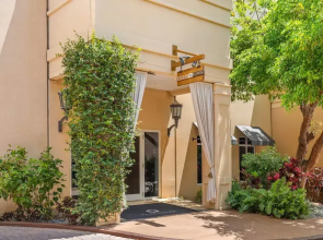 Resort View 3BR Residence