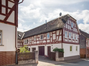 Heritage Apartment in Battenberg near Skiing