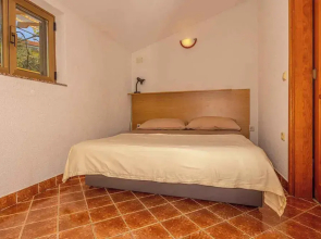 Studio Mistral 5