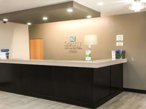 Quality Inn & Suites Lincoln near I-55