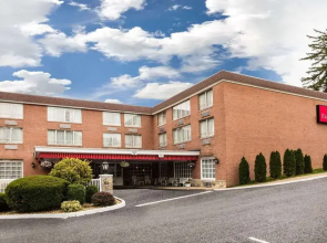Ramada Ligonier