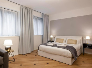 Milan Royal Suites & Luxury Apartments