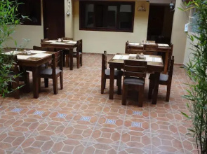 Casa Reyes