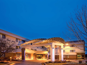 Holiday Inn Express Milwaukee-West Medical Center by IHG