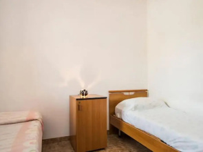 2 bedrooms house with enclosed garden and wifi at Santa Maria del Focallo