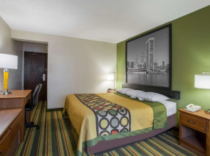 Super 8 by Wyndham College Park Wash DC Area