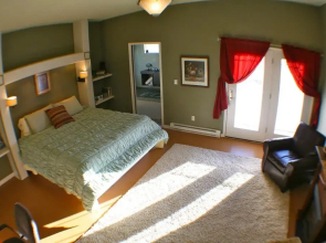Vista de la Luna Bed and Breakfast