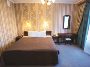 Гостиница «Днипро»