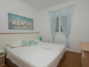 Nice Apartment in Makarska With 1 Bedrooms and Wifi