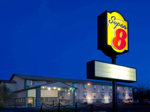 Super 8 by Wyndham Cortez/Mesa Verde Area