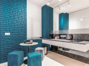 Loft apartment "Gosty" near Lva Tolstoho