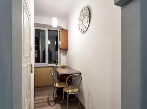 Apartment near Circus