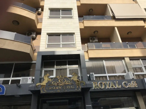 Crown Royal Hotel Tyr