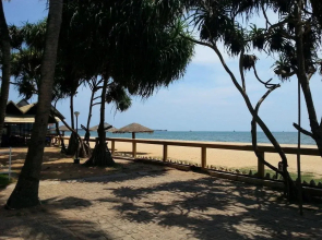 Earls Regent Negombo