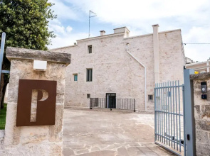 Villa Aurelia Suites and Apartments
