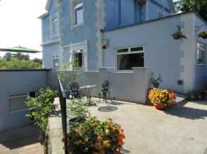 Ferndale Lodge