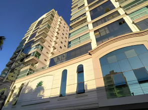 Apartamento fino acabamento 3 suítes e 2 garagens