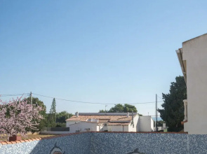 Marineu Los Almendros