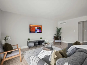 A Unique 2BR 2BA Stay