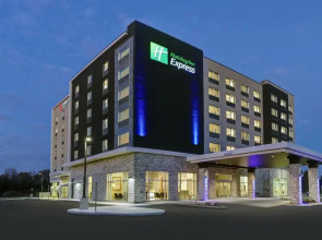 Holiday Inn Express Kingston West by IHG
