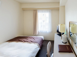 Shin Osaka Sunny Stone Hotel