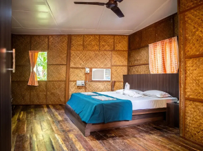 Palm Grove Eco Resort