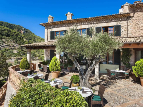 Valldemossa Hotel