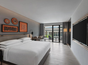 Four Points by Sheraton Phuket Patong Beach Resort