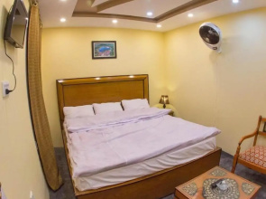 Ringchan Guest House & Restaurant
