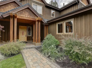 Points West 4 Bedroom Townhouse by RedAwning