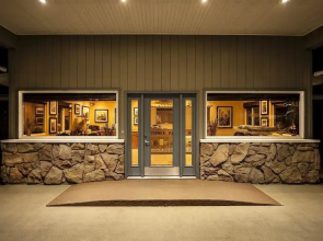 Three Rivers Inn