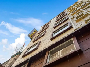 Collection O Hotel Paradise Near Chinar Park