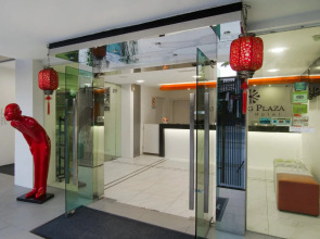 Cenang Plaza Beach Hotel