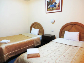 Hotel Keros VIP