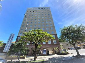 Toyoko Inn Okinawa Naha Omoromachi Ekimae