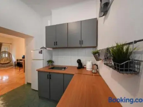 Zara Apartment