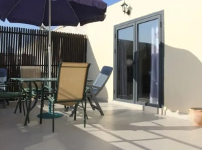 Allenby Bauhaus Apartments