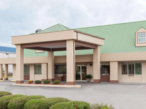 Days Inn by Wyndham Meridian